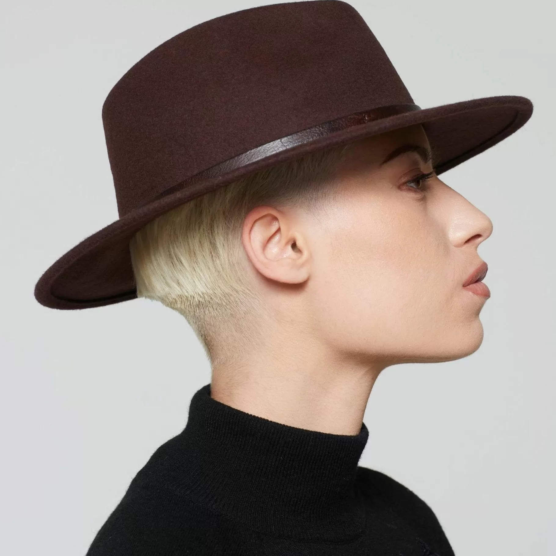 Hats^A.S.98 Chapeau Danna